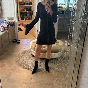 VENUS Black Long Sleeve Dress